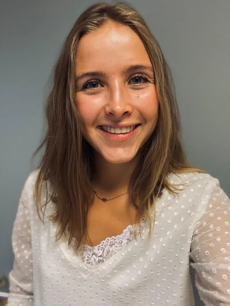 Centre Élise - Aywaille - Lauranne Renard - Prises en charge pluridisciplinaire : Danse, Sport, Nutrition, Santé - Marie Piret Centre Élise - Aywaille - Lauranne Renard - Prises en charge pluridisciplinaire : Danse, Sport, Nutrition, Santé - Marie Piret